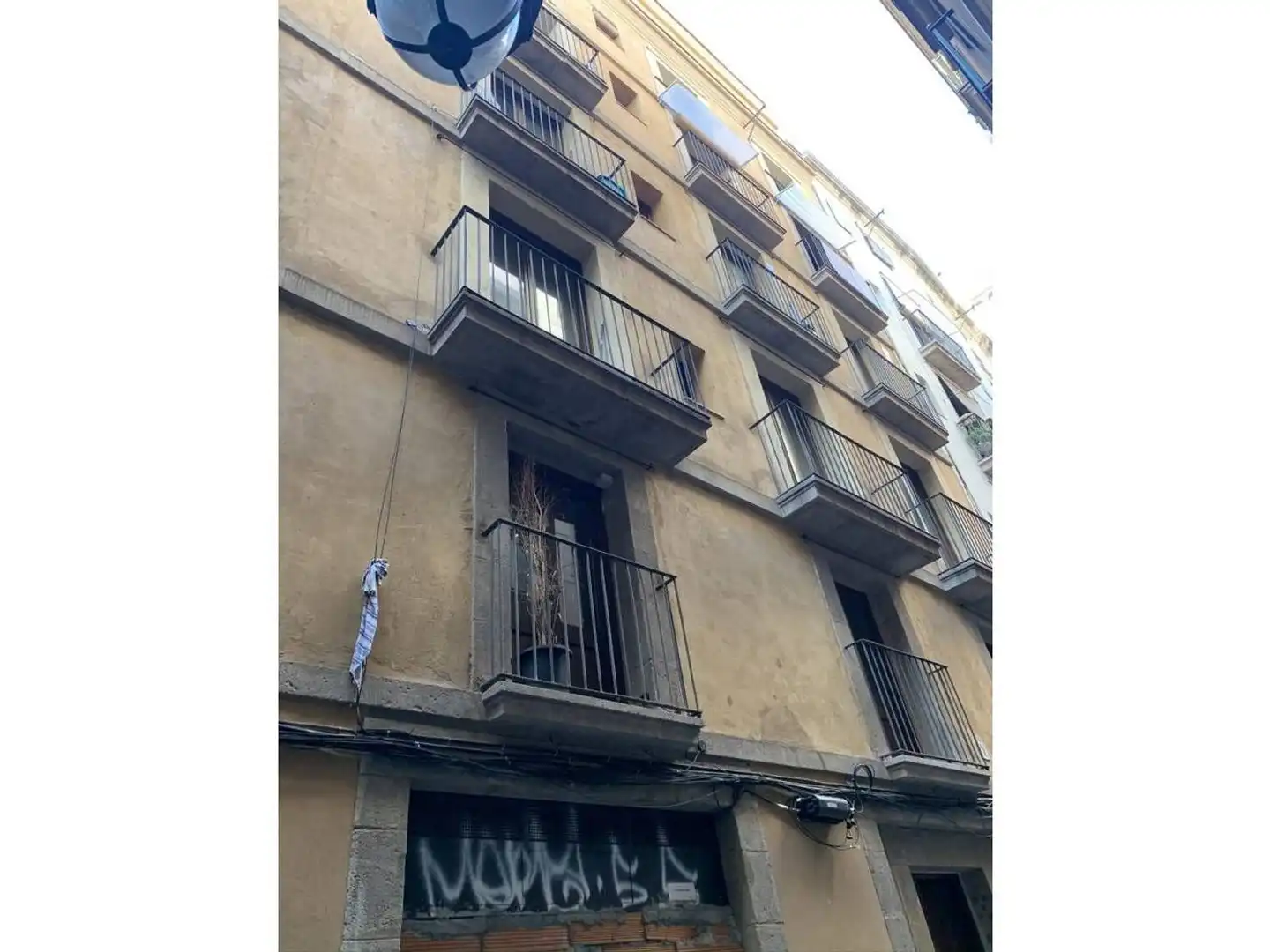 Vista exterior de Local en venta en Barcelona