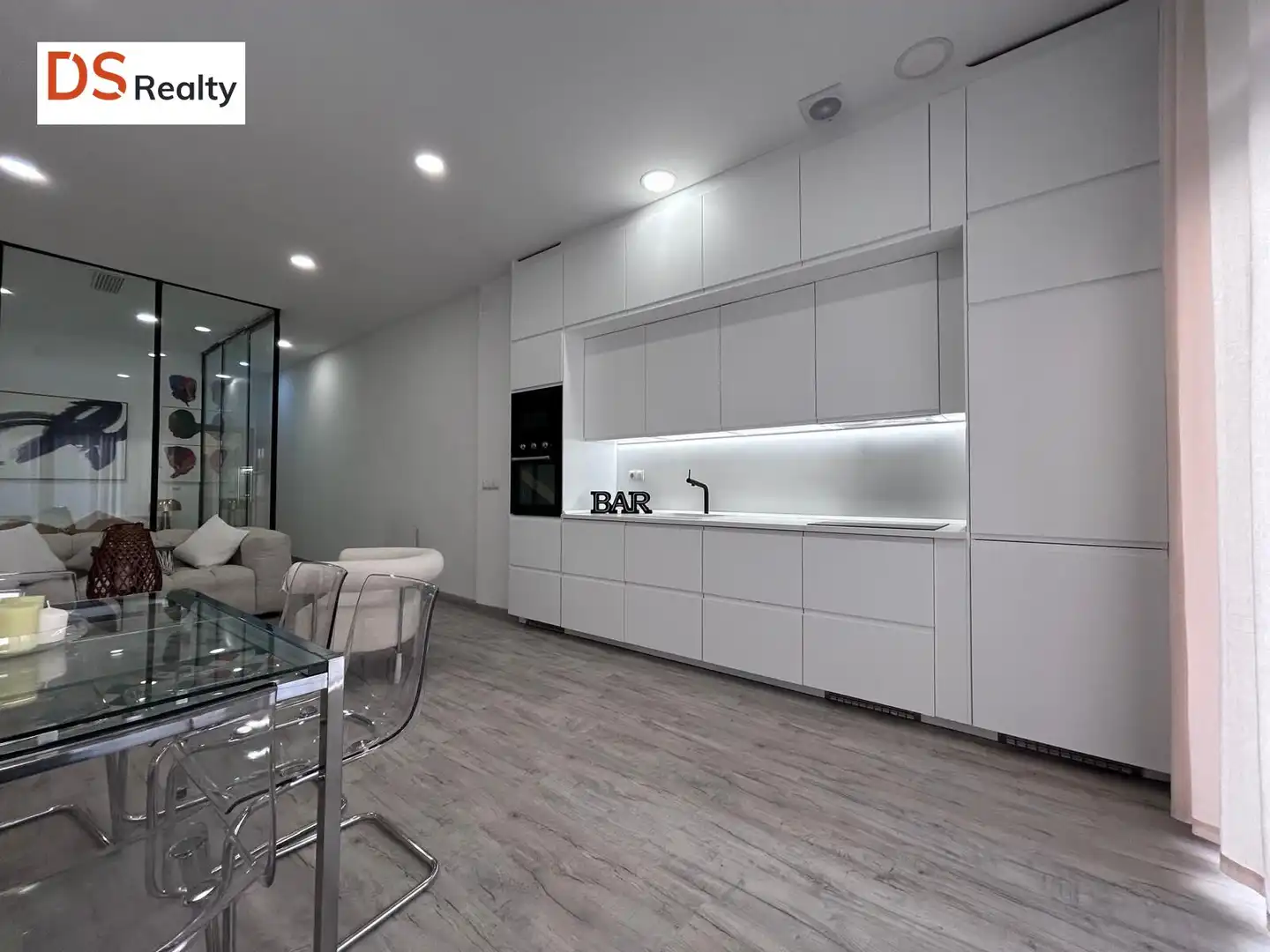 Ground floor with lift for sale in Calle ARTISTAS, imagen 21