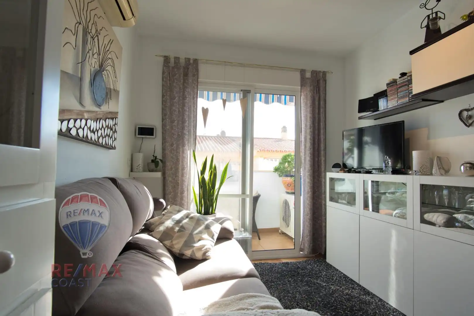 Sala de estar de Dúplex en venta en Algarrobo con Aire acondicionado, Terraza y Amueblado