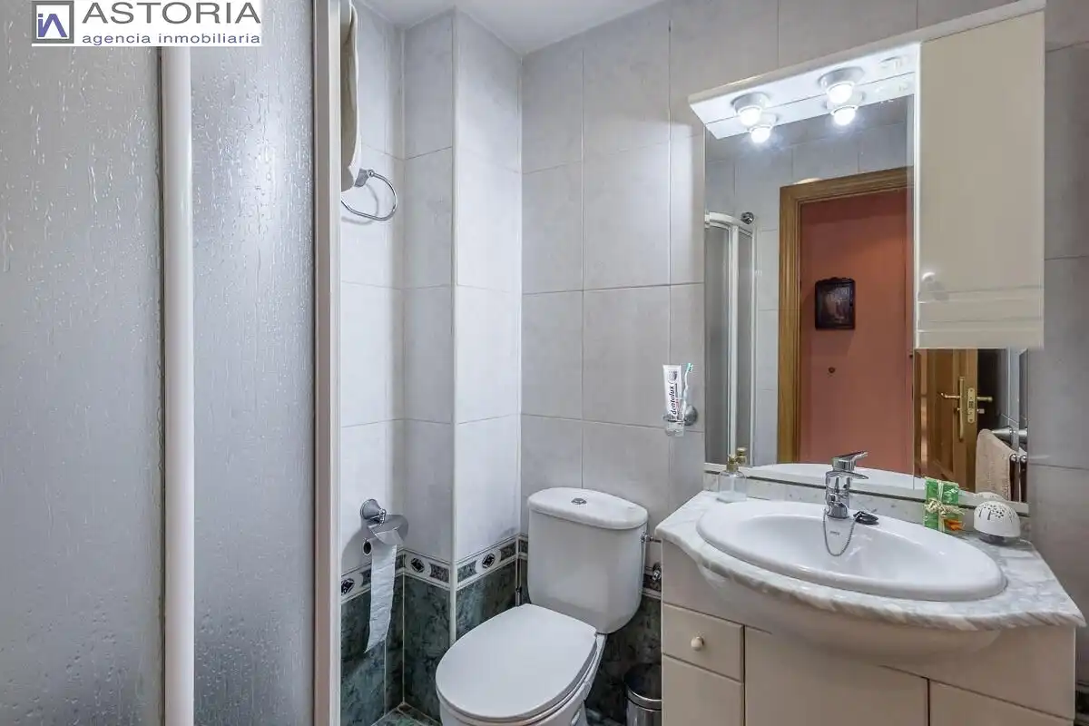 Piso con terraza en venta en Calle Calle Periodista Fernando Gómez de la Cruz, imagen 23