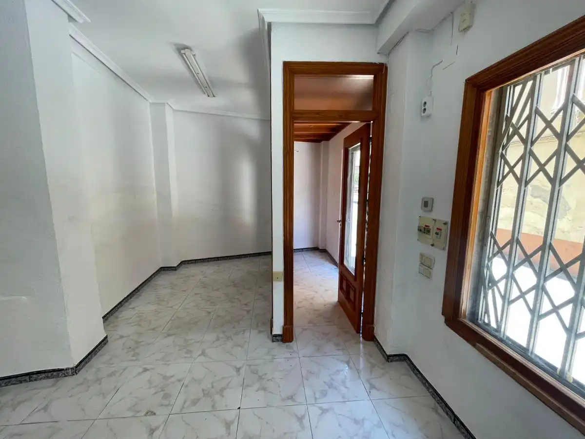 Local comercial de lloguer a Torredonjimeno