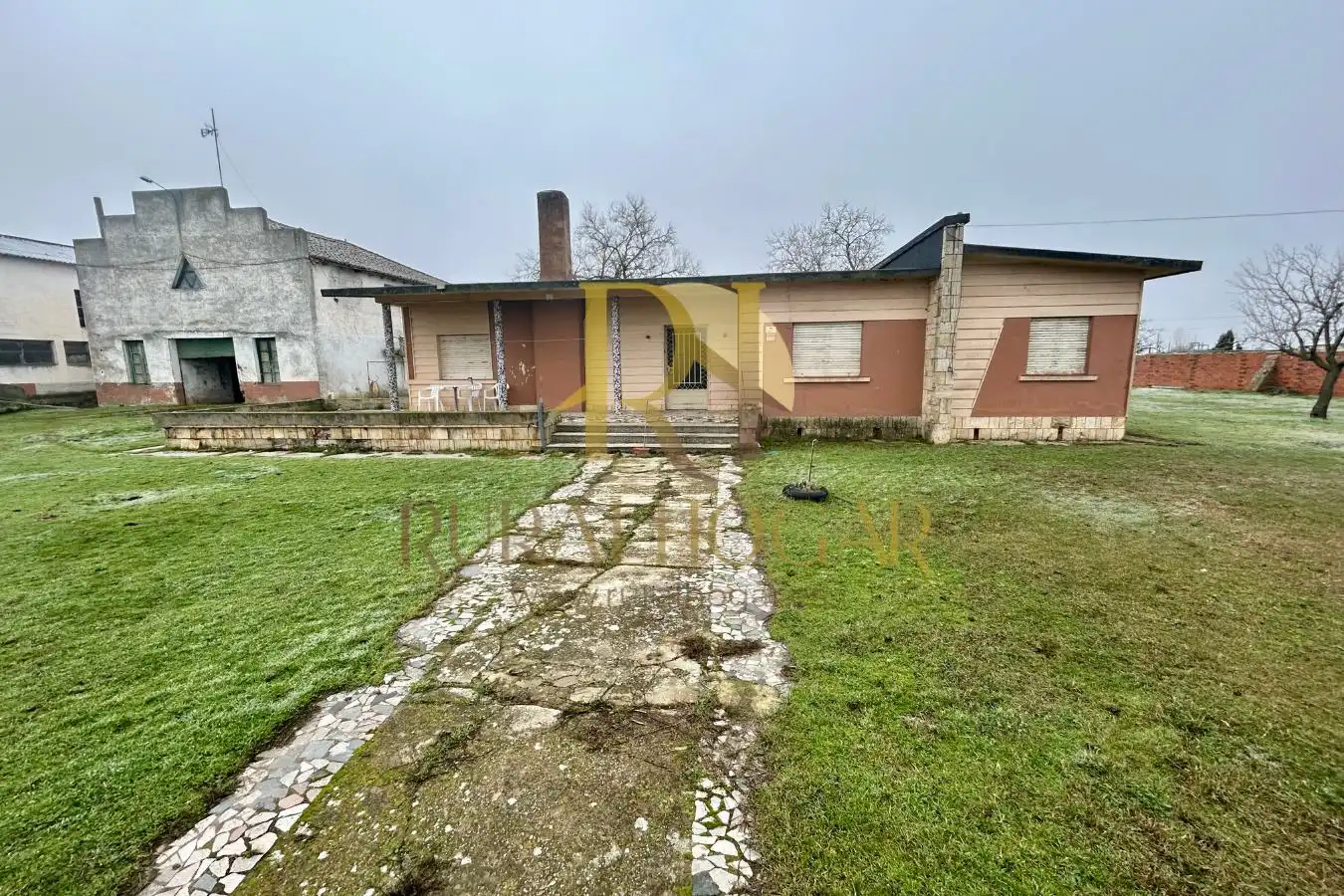 Houses for sale in Santas Martas  with Heating, Private garden and Terrace