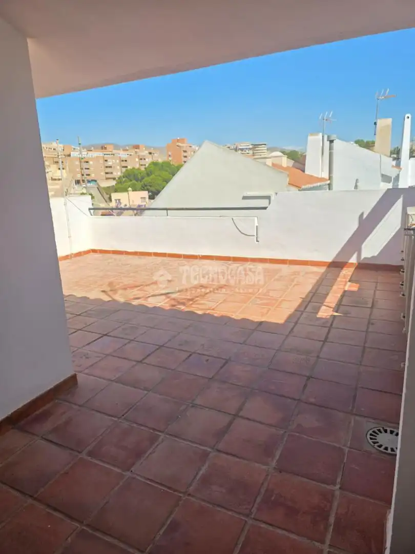 Terrasse von Haus oder Chalet zum Verkauf in Almería mit Klimaanlage, Privatgarten und Terrasse
