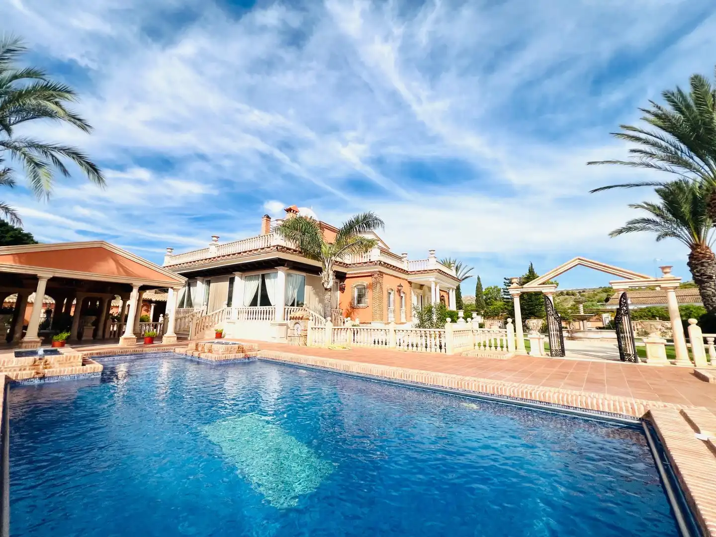 Chalet con piscina en venta en Jubalcoi, imagen 4