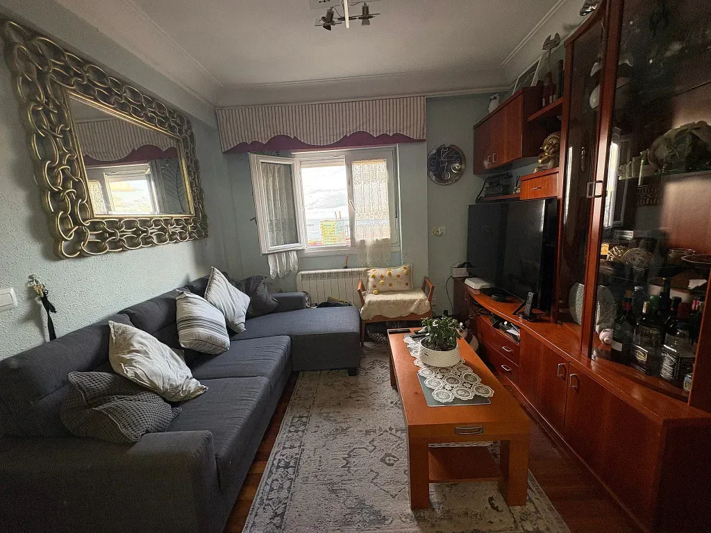 Sala d'estar de Pis en venda en Santurtzi  amb Calefacció