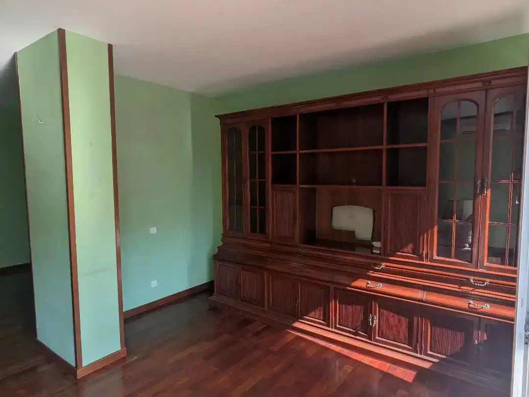 Sala d'estar de Pis en venda en Sant Joan Despí amb Aire condicionat i Balcó