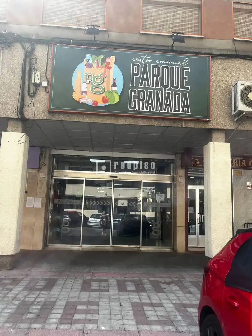 Gewerbefläche zum Verkauf in Fuenlabrada II - El Molino