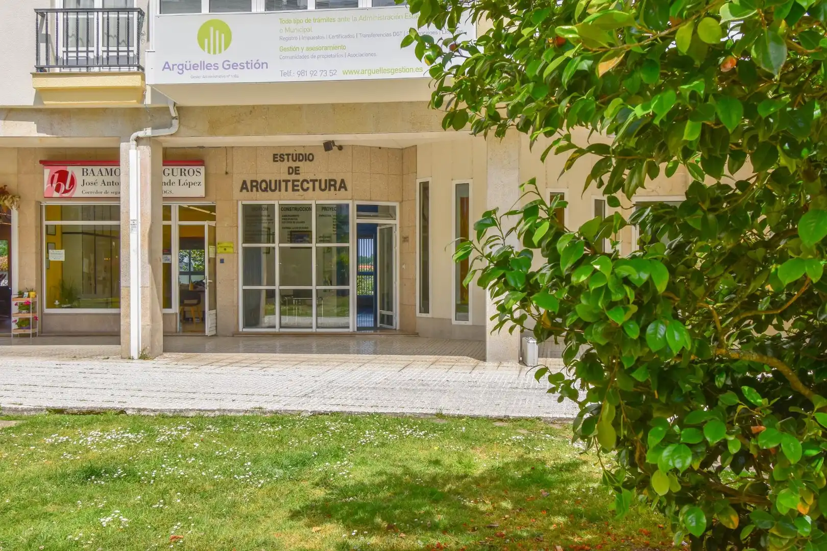 Local comercial en alquiler en Plaza Europa 5C, imagen 2