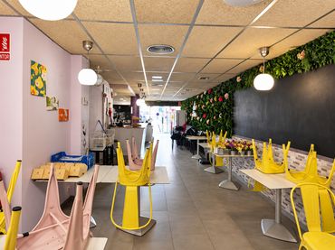 Gewerbefläche zur Übernahme in Carrer de Gaietà Vínzia 20