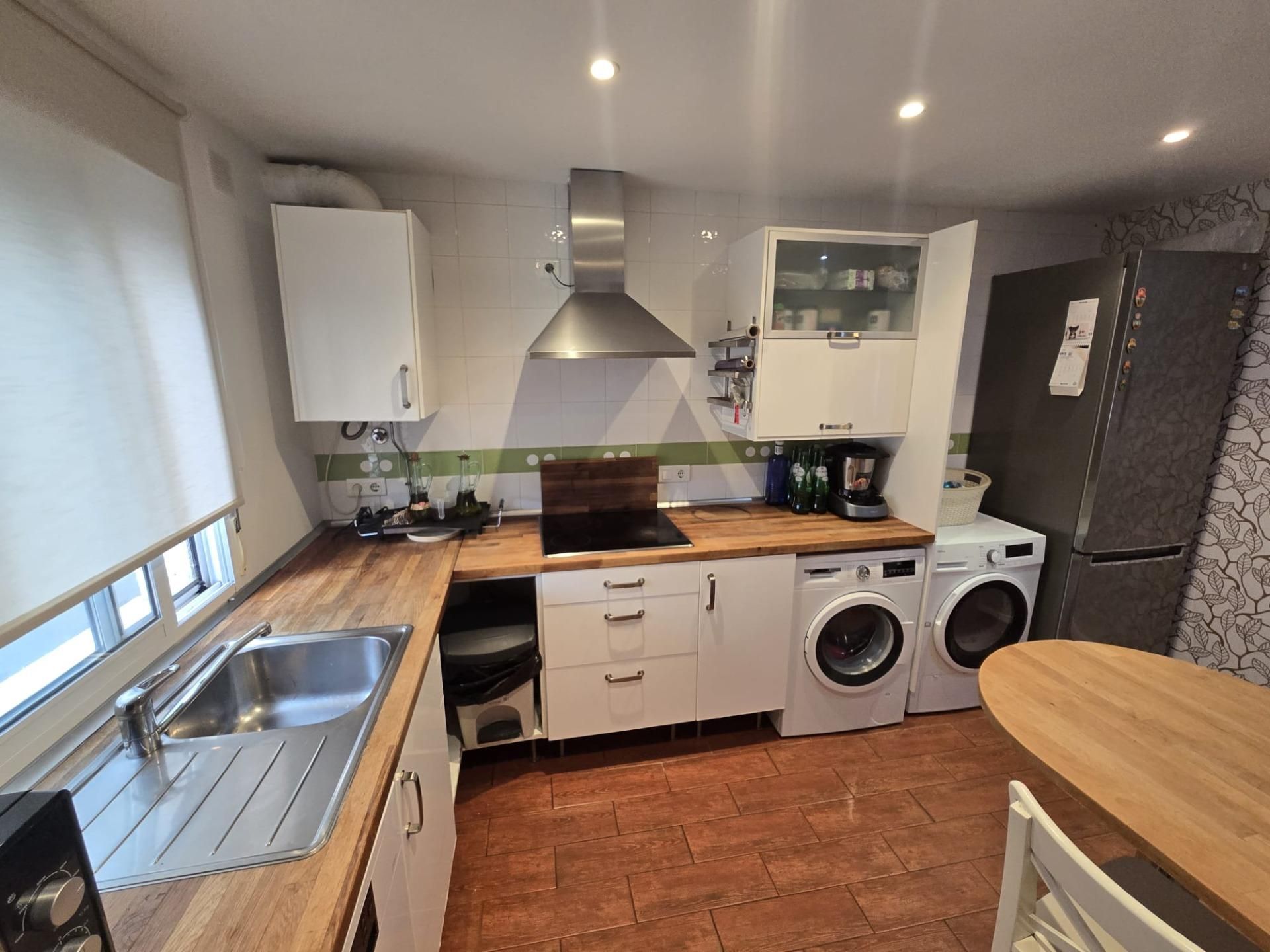 Kitchen of Flat for sale in  Sevilla Capital  with Terrace