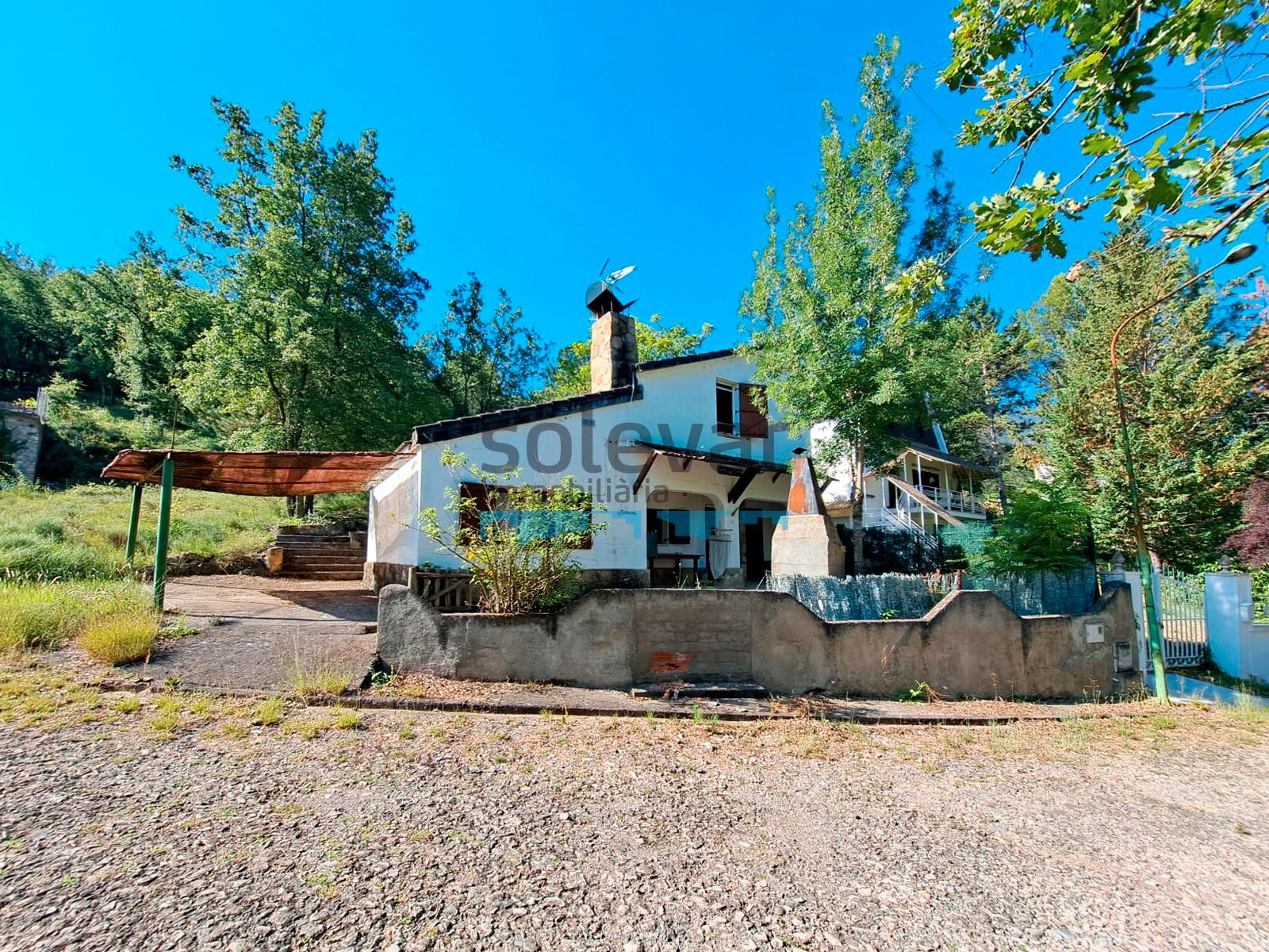 Vista exterior de Casa o xalet en venda en Llimiana amb Calefacció, Jardí privat i Terrassa