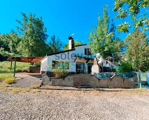 Vista exterior de Casa o xalet en venda en Llimiana amb Calefacció, Jardí privat i Terrassa