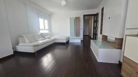 Foto 2 de Àtic en venda a Albia de Castro, Residencia, Logroño