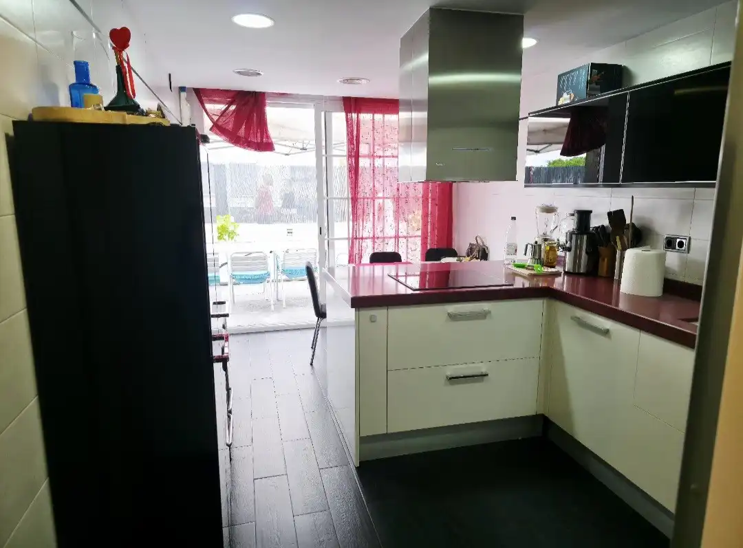 Kitchen of Houses for sale in Sant Fost de Campsentelles  with Air Conditioner, Heating and Private garden