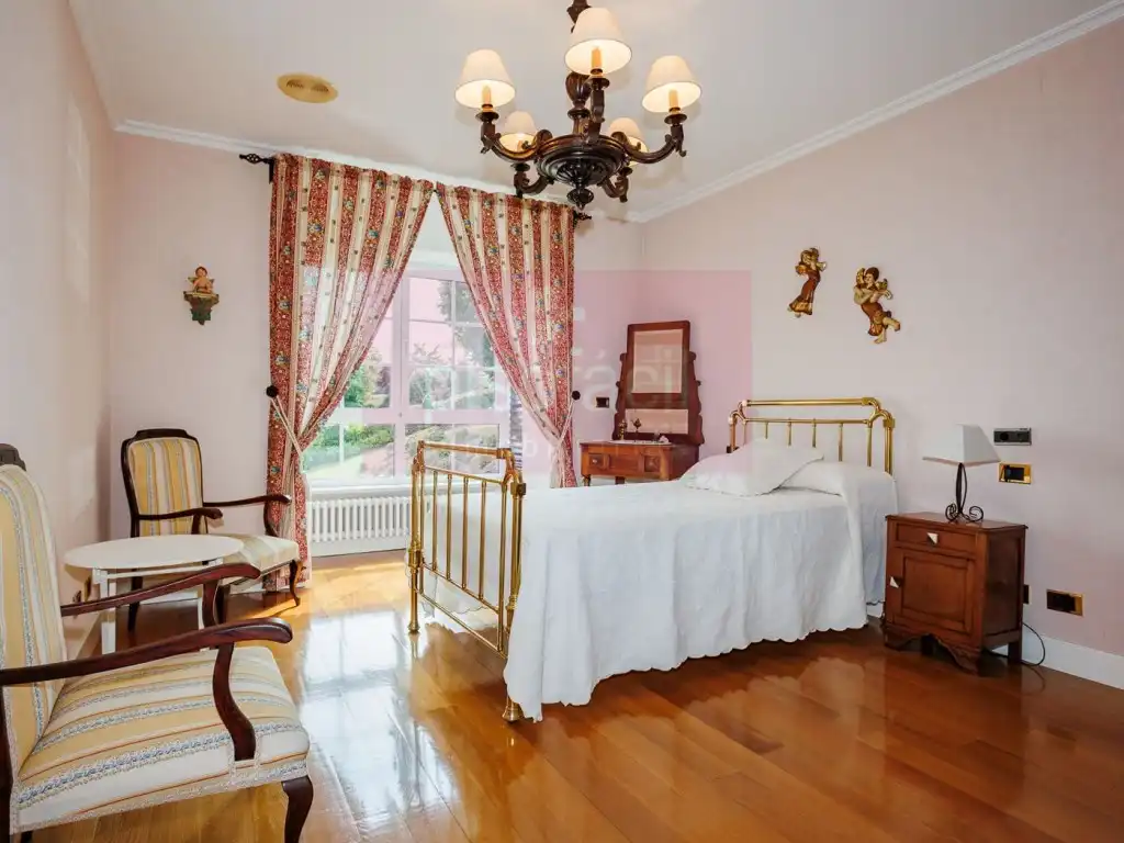 Habitación de Casa o chalet en venta en Lugo