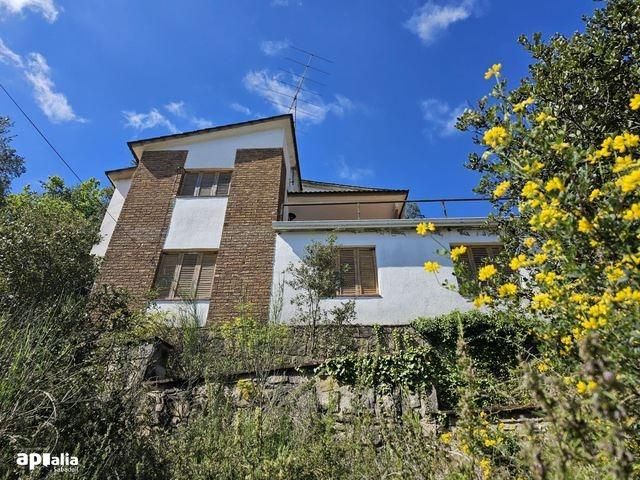 Vista exterior de Casa o xalet en venda en Monistrol de Calders amb Jardí privat i Terrassa