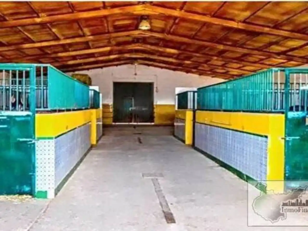 Vista exterior de Finca rústica en venta en Higuera de Vargas con Aire acondicionado, Jardín privado y Terraza