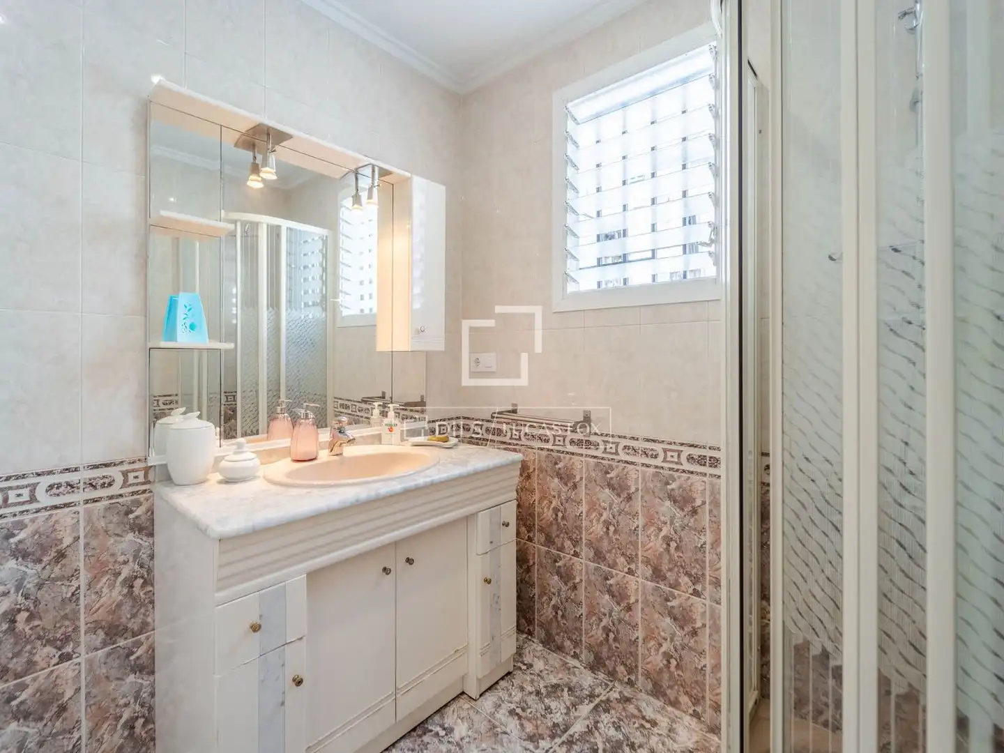 Baño de Casa o chalet en venta en Valencia con Aire acondicionado, Calefacción y Terraza