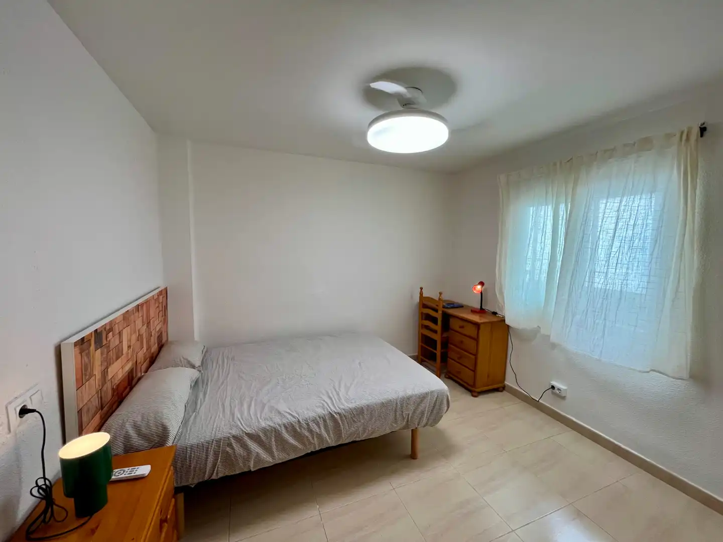 Flat for rent in Carrer de Mendizábal, 41, La Malva-rosa