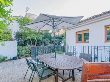 Casa bifamiliare in vendita a La Zubia Ciudad