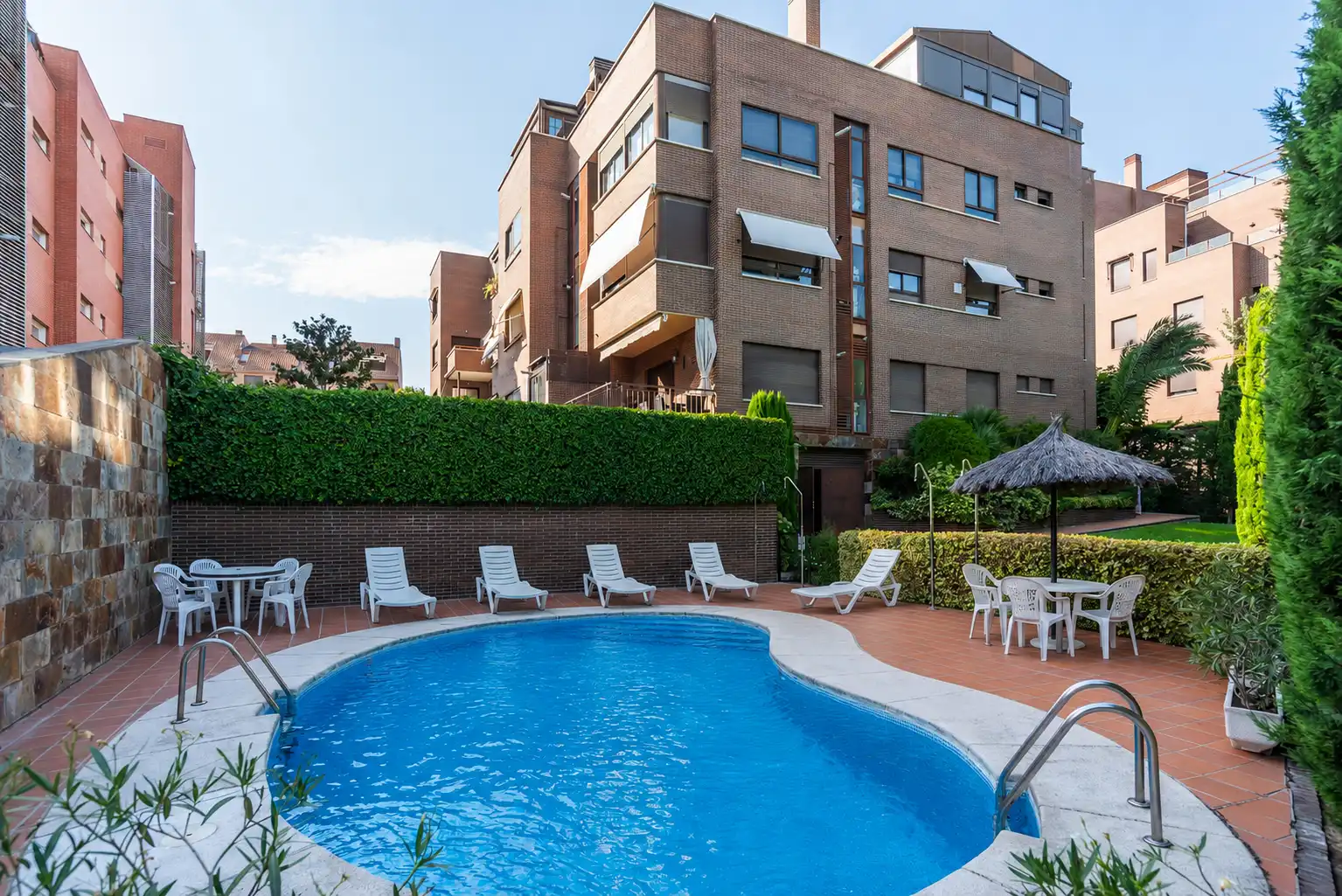 Piscina de Ático en venta en Pozuelo de Alarcón con Aire acondicionado, Calefacción y Terraza