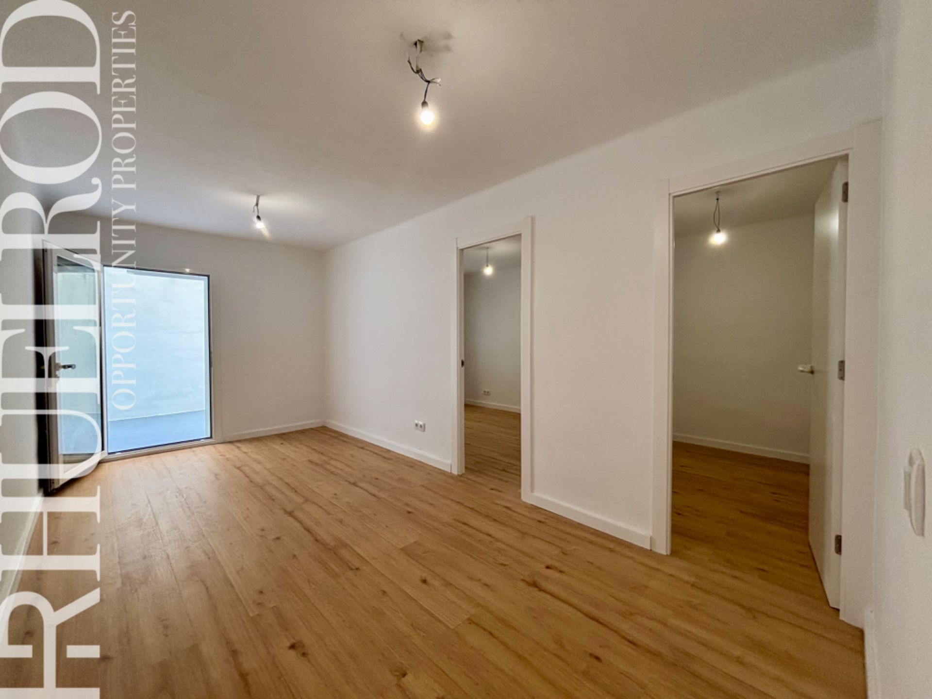 Planta baja for sale in Mataró  with Parquet flooring, Terrace and Oven