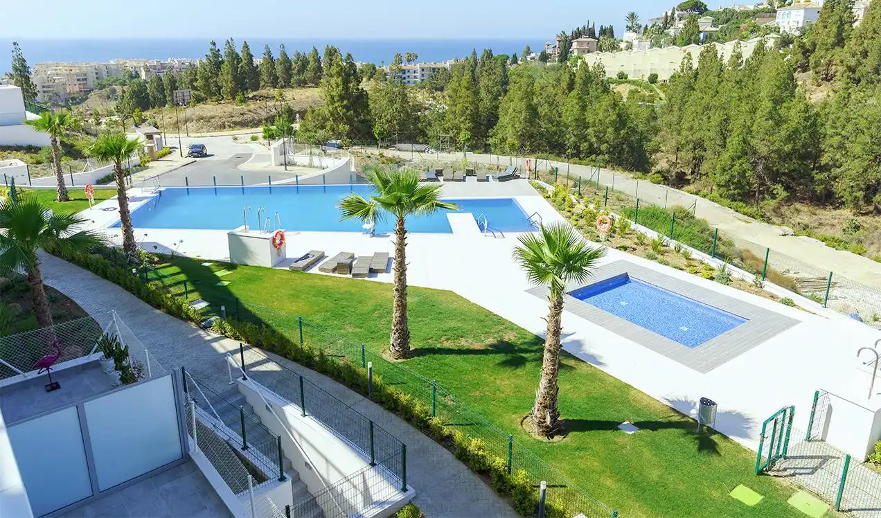 Ático con piscina en venta en El Faro de Calaburra - Chaparral, imagen 23
