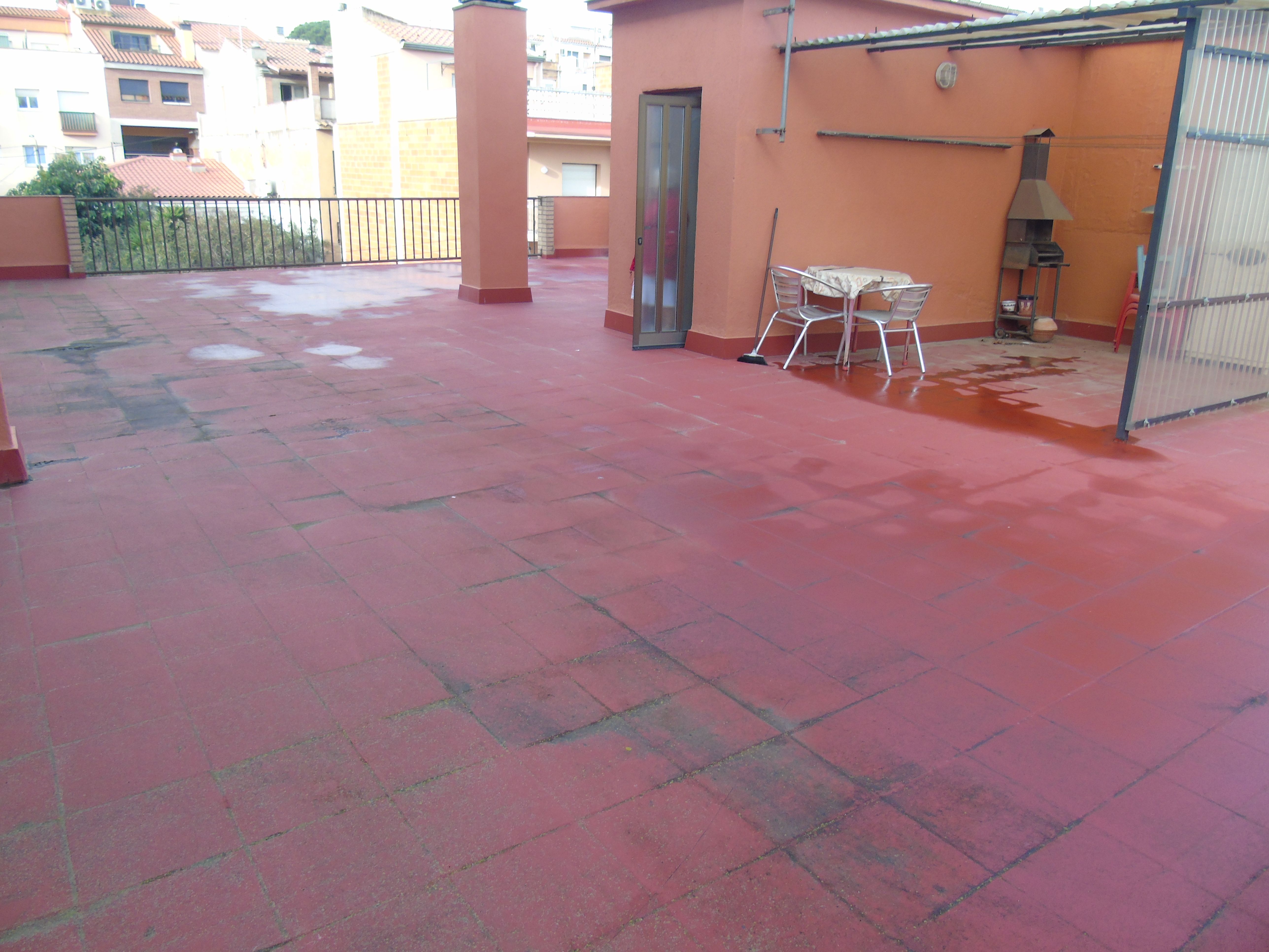 Terrassa de Casa adosada en venda en Tordera amb Terrassa, Forn i Balcó