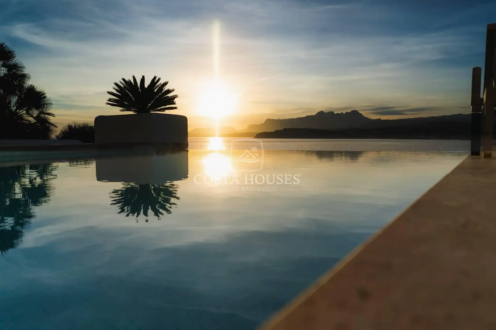 Swimming pool of Houses for sale in Moraira  with Air Conditioner, Private garden and Terrace