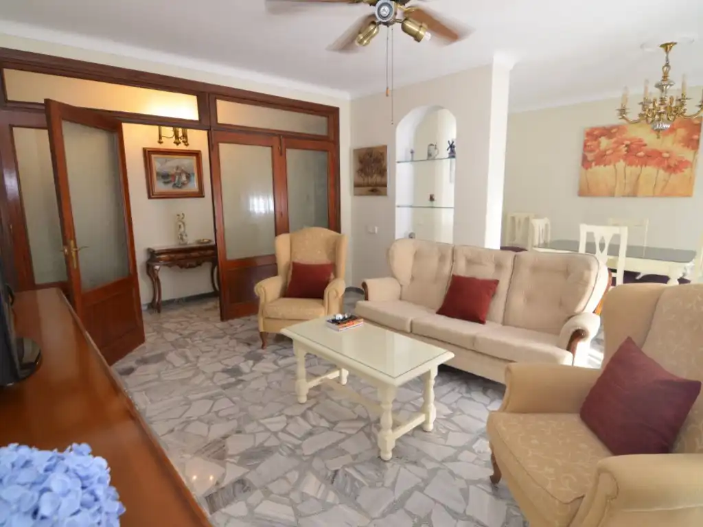 Wohnung zur Miete in Calle Francisco Rivera Paquirri, San José de la Rinconada