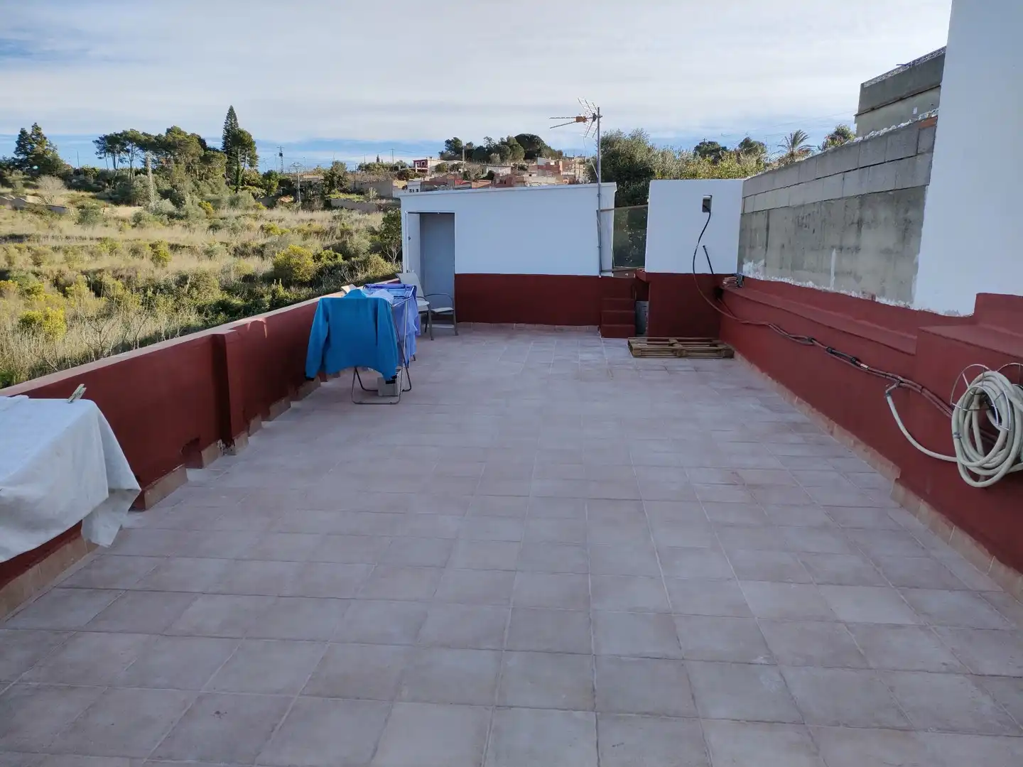 Terrassa de Casa adosada en venda en Alzira amb Terrassa, Traster i Moblat