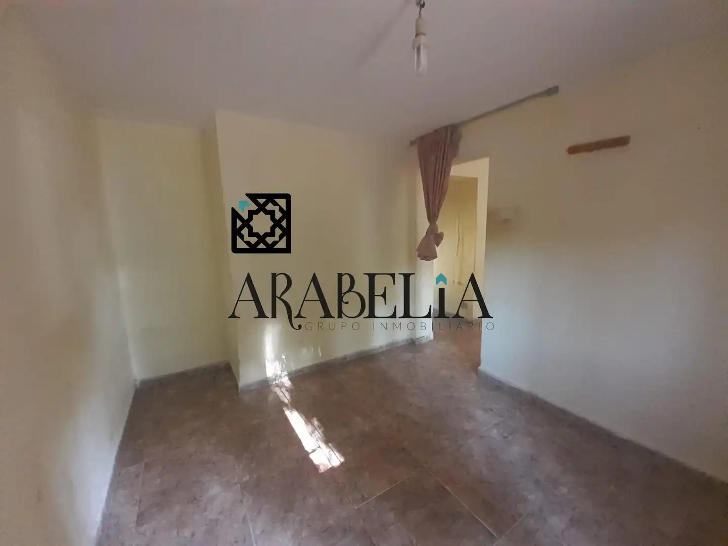 Habitación de Piso en venta en Córdoba con Calefacción
