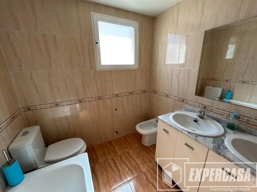 Baño de Casa adosada en venta en Marines con Terraza
