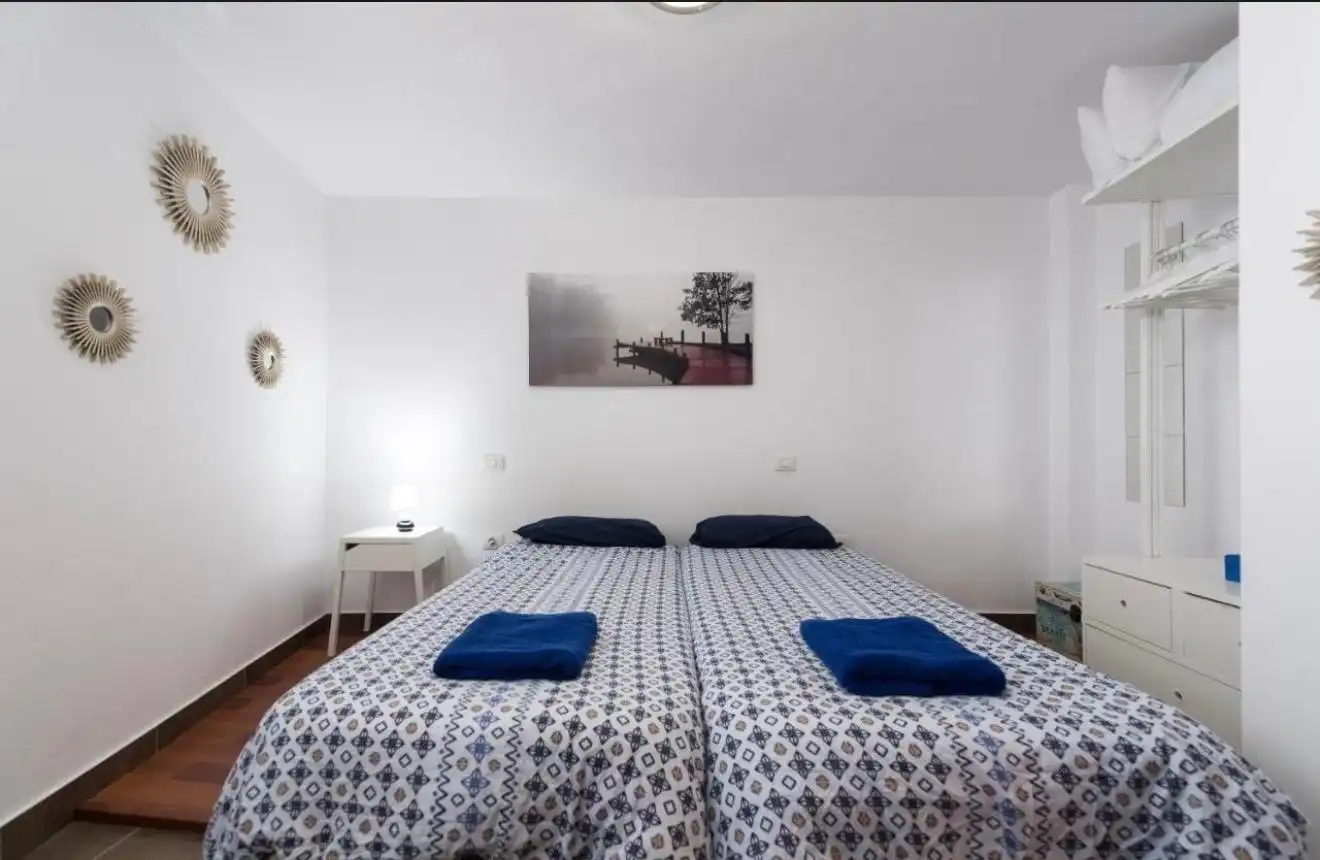 Dormitori de Apartament en venda en Las Palmas de Gran Canaria amb Moblat