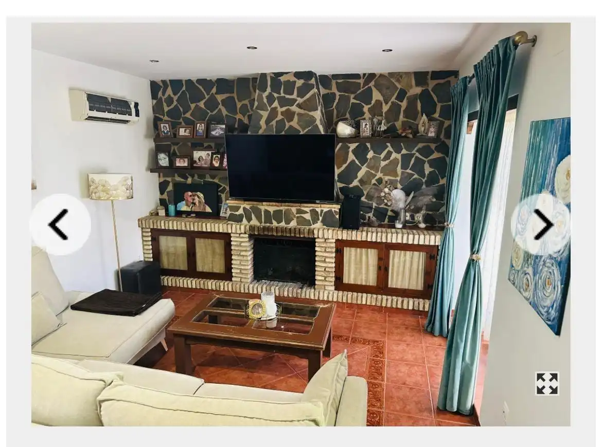 Living room of Houses for sale in Chiclana de la Frontera  with Air Conditioner, Heating and Private garden