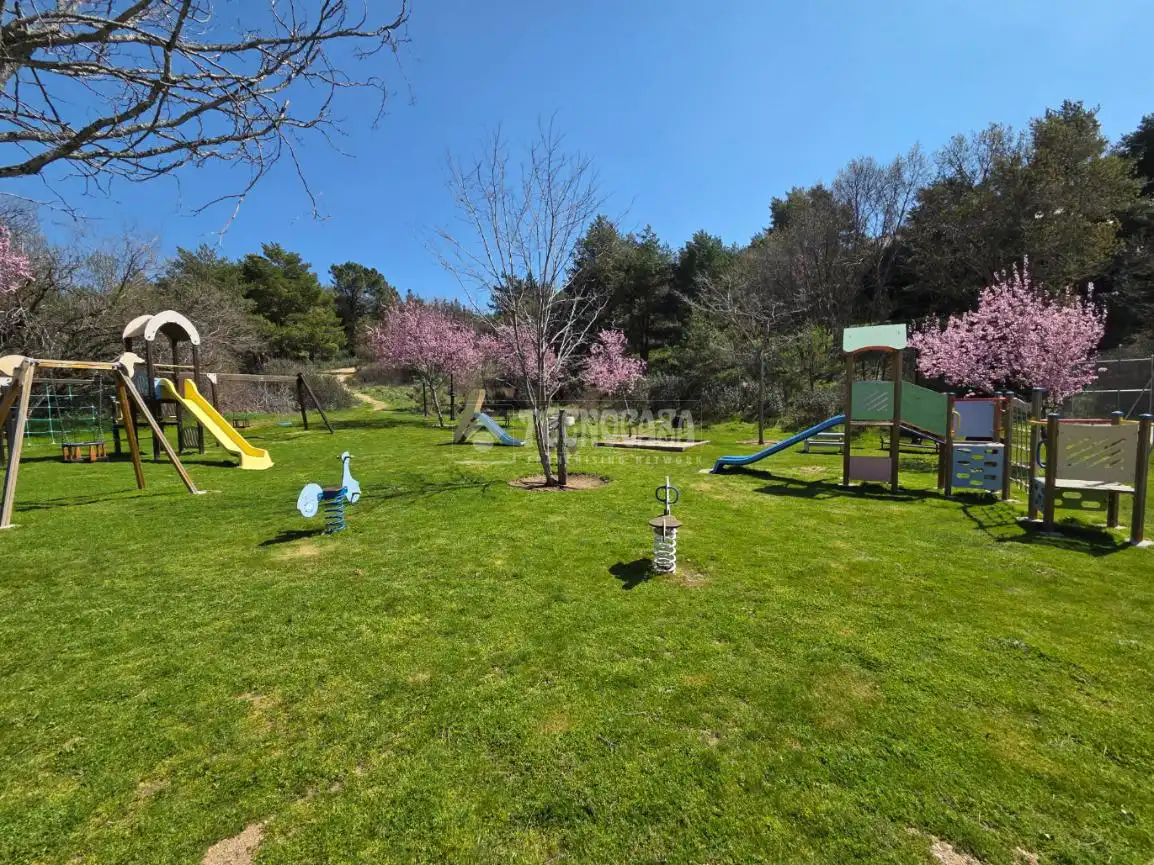 Detached homes for sale in Collado Mediano