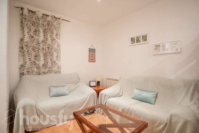 Piso en Venta en Calle de Arriaza, . en Argüelles