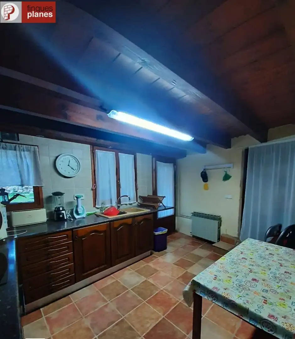 Cocina de Casa o chalet en venta en Cabó con Calefacción y Jardín privado