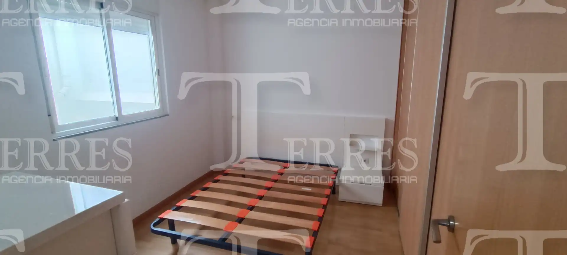 Dormitori de Pis de lloguer en La Vall d'Uixó, Castellón