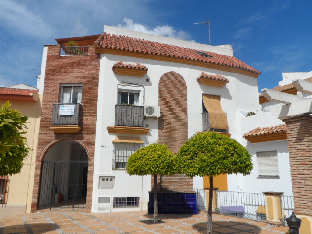 Vista exterior de Piso en venta en Alhaurín de la Torre