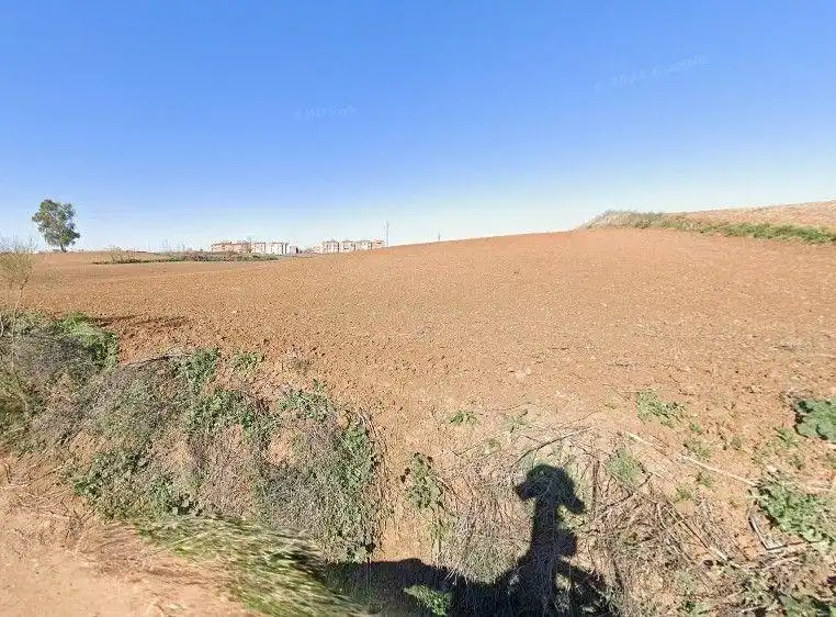 Terreni e lotti in vendita a Avenida Antonio Hernández Gil, Badajoz, Spain Paraje San Gabriel, imagen 7