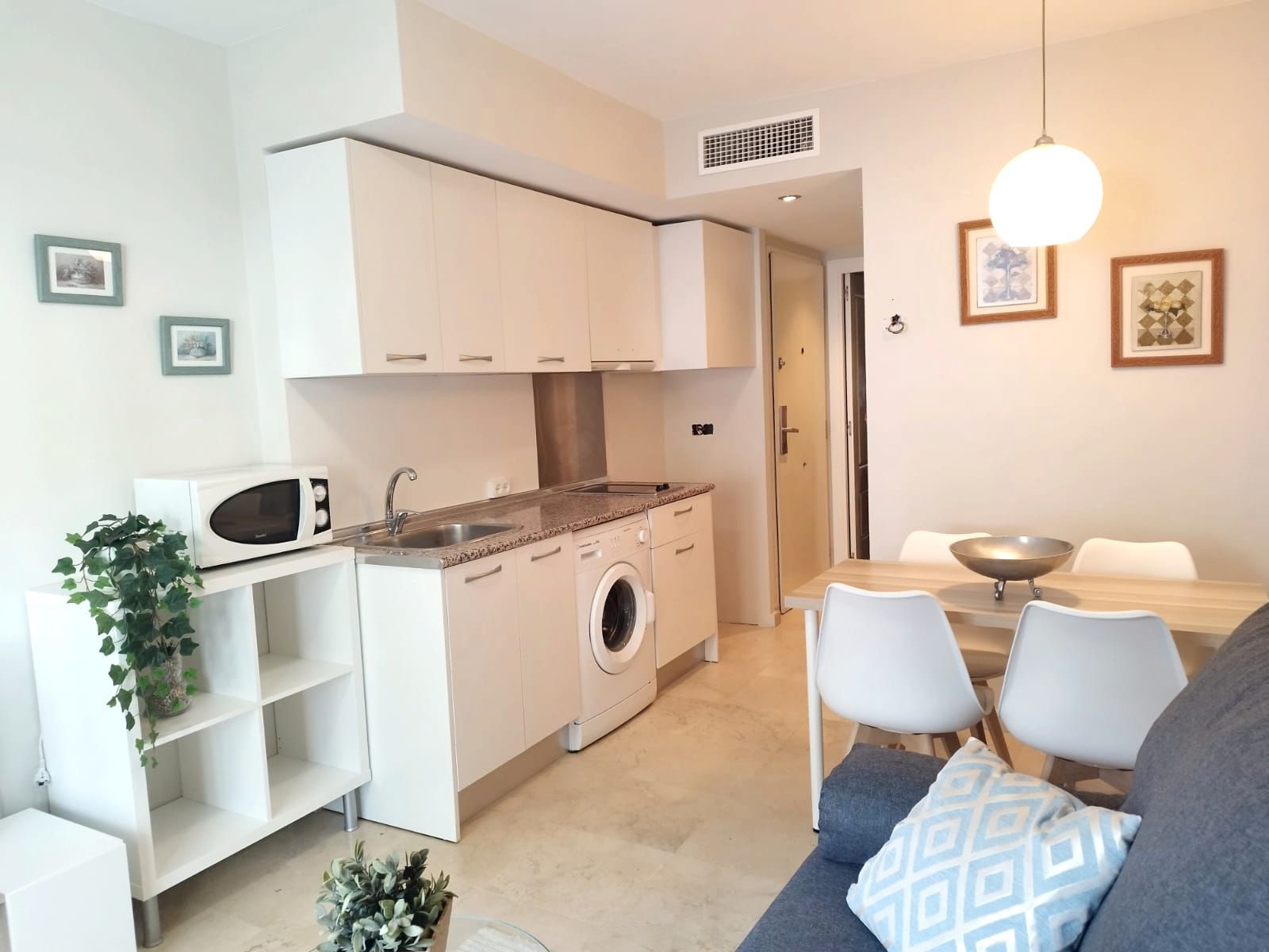 Kitchen of Apartment to rent in Benalmádena  with Air Conditioner, Heating and Terrace