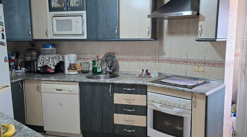 Foto 2 de Pis en venda a Calle del Río Nalón, Covadonga - Los Manzanos, Madrid