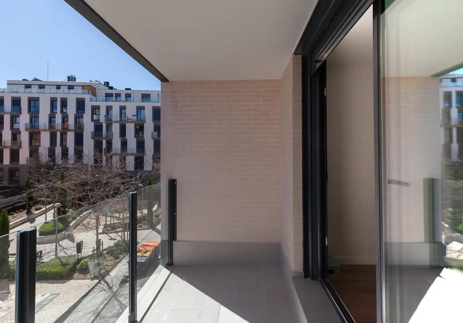 Piso en venta en Calle Esperanza Sánchez Carrascosa, 45, Valdeacederas