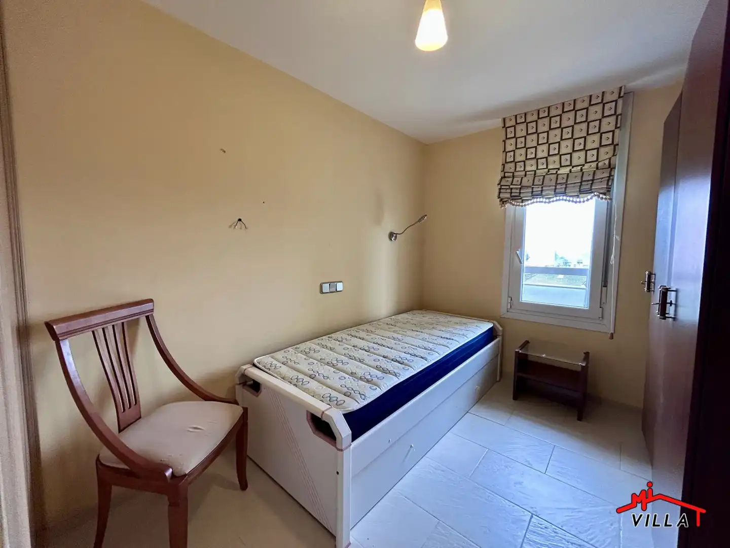 Bedroom of Flat for sale in Laredo  with Heating and Terrace