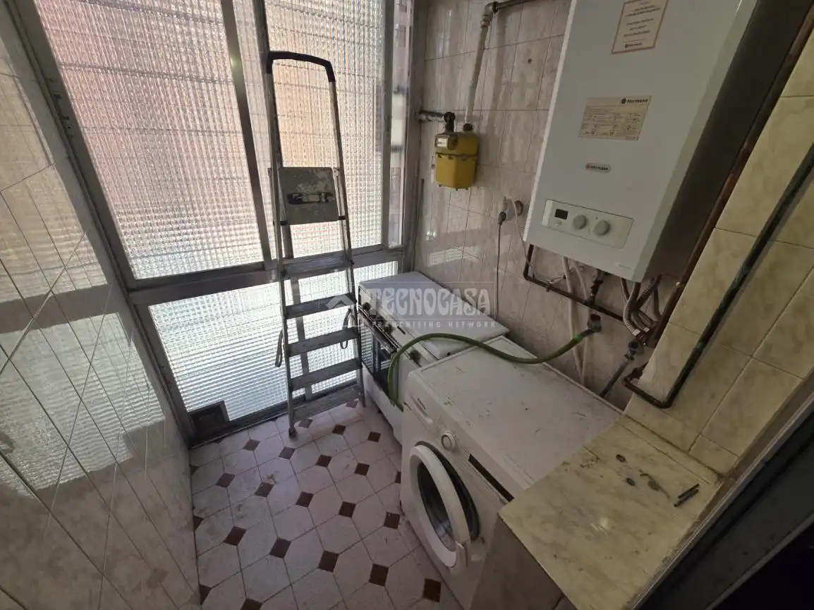 Piso en venta en Madrid con Calefacción y Terraza