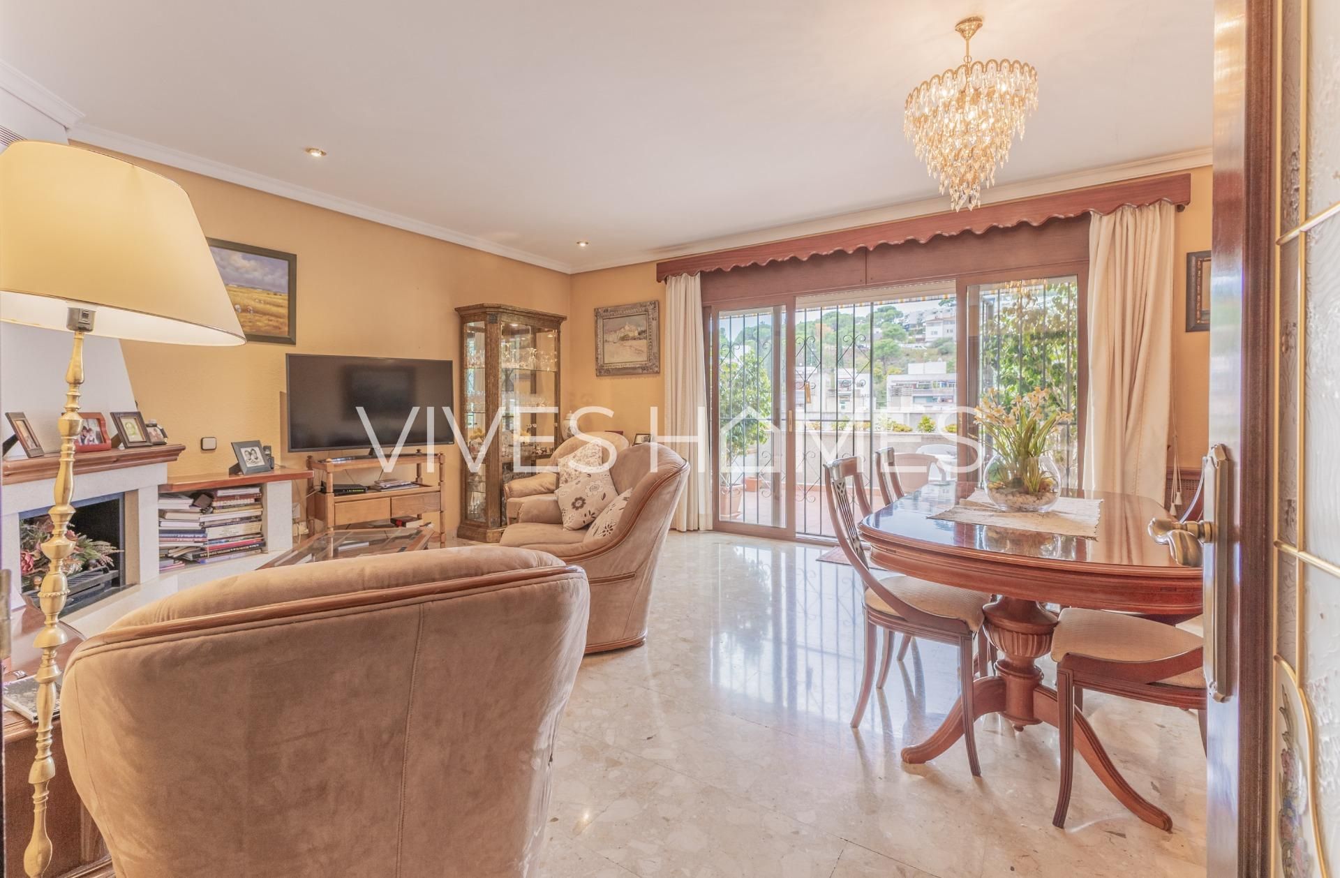 Living room of Single-family semi-detached for sale in Arenys de Mar  with Heating, Terrace and Storage room