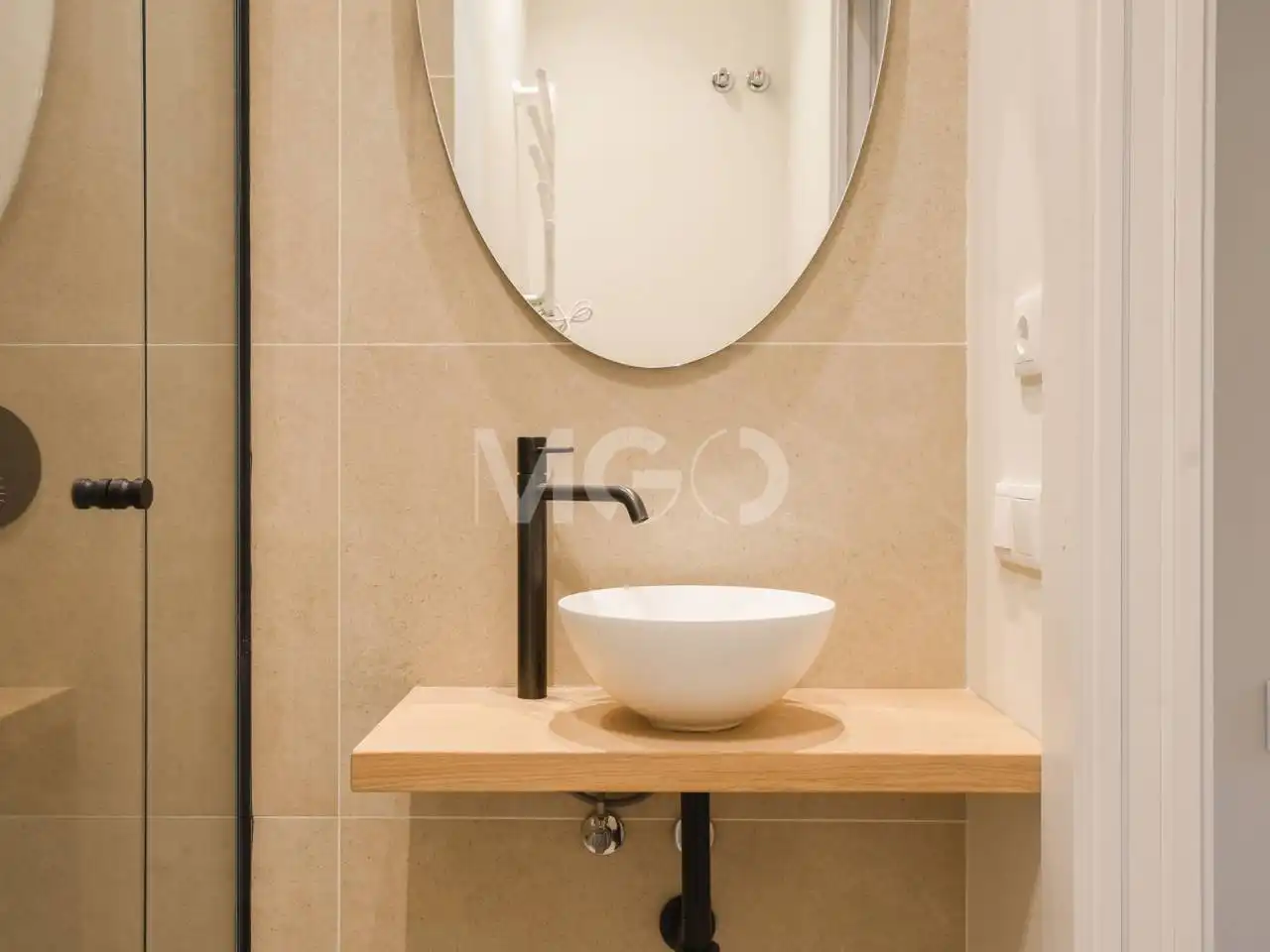 Baño de Piso en venta en Vic con Calefacción, Parquet y Terraza