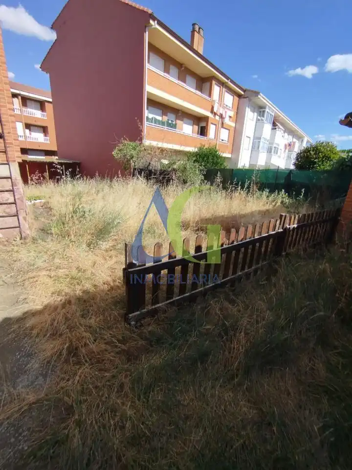 Casa con jardín en venta en MIGUEL HERNANDEZ, imagen 20