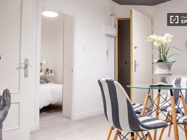 Appartamento con balcone in affitto a Barrio de Salamanca